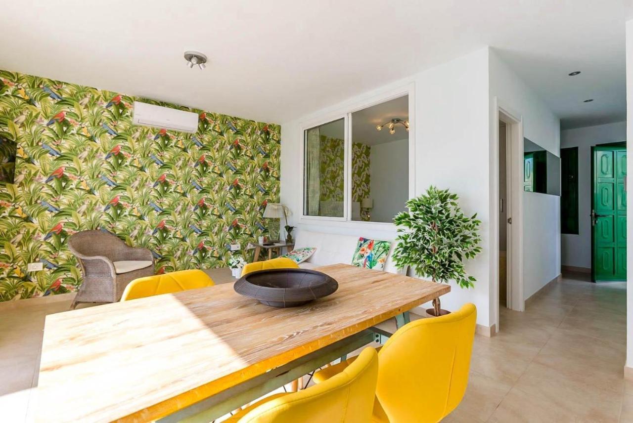 Sea Breeze Ocean View Apartment Playa Blanca  Exterior photo